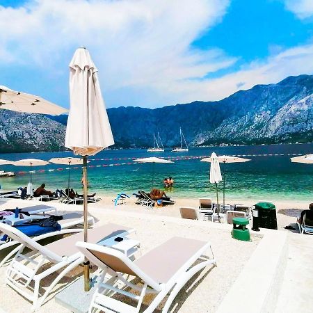 Bay Of Kotor View Apartment With Pool Prčanj Esterno foto